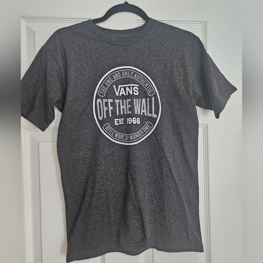 Vans Charcoal Graphic Tee. Size US S. Like New